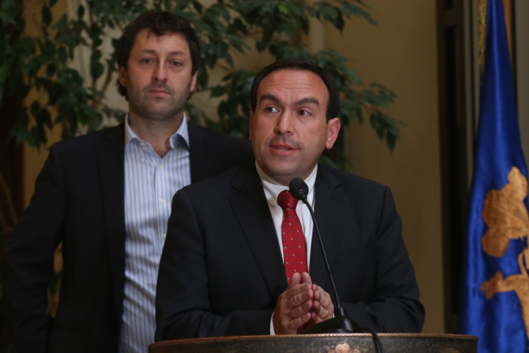 Diputados UDI ofician a la Fiscalía y al Poder Judicial por dichos del Presidente Boric sobre abusos sexuales por parte de la policía
