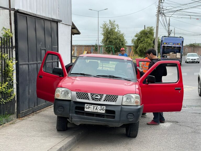 Auditores de VLN Radio permiten recuperar camioneta robada en Romeral