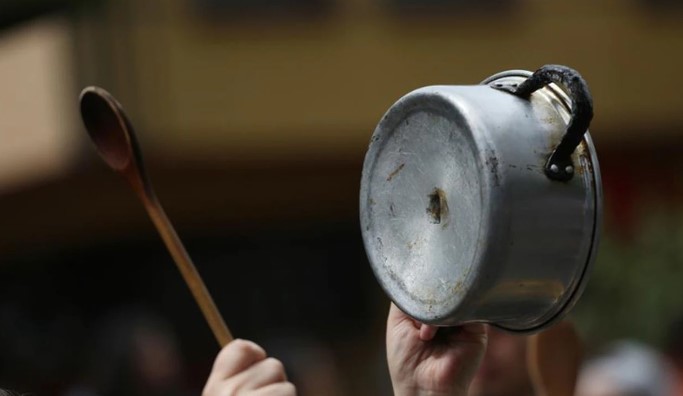Se cansaron de la delincuencia: vecinos realizan protestas en diversos sectores de Curicó