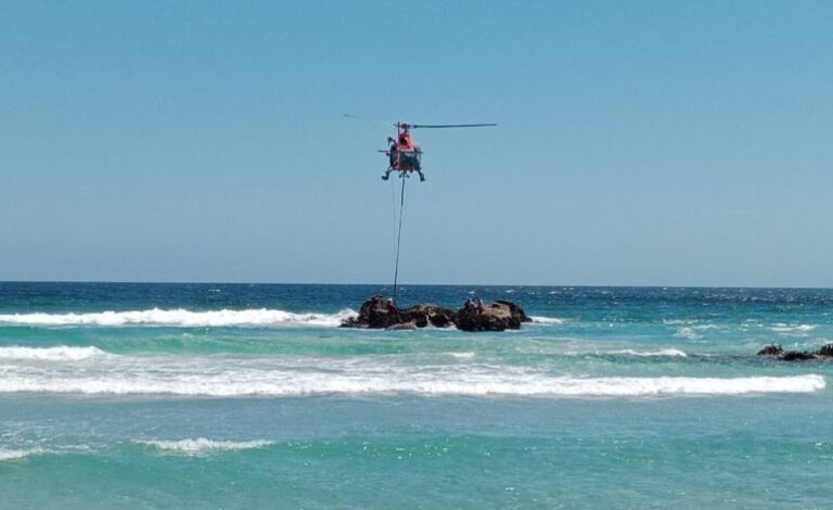 Encuentran cuerpo de padre de familia arrastrada por el mar en Pingueral
