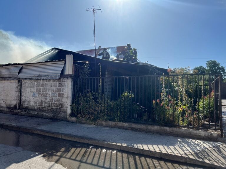 Adulta mayor resulta damnificada tras incendio ocurrido en Molina