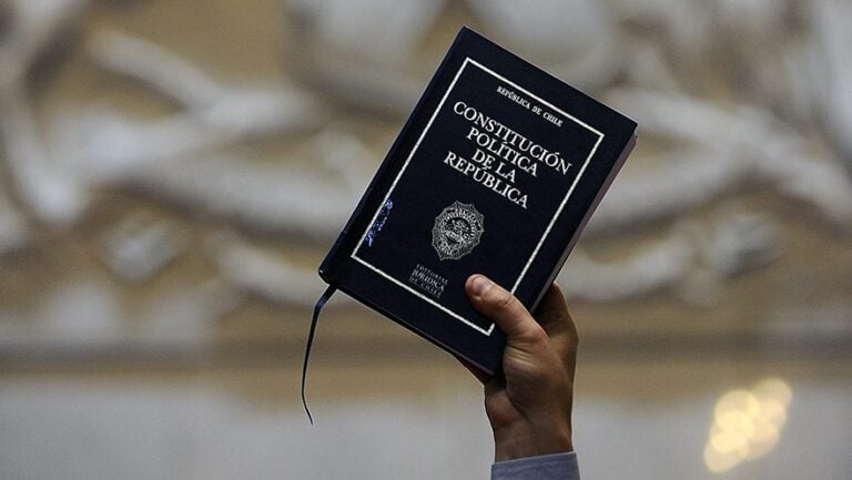 Senado aprobó la reforma que habilita el proceso constituyente