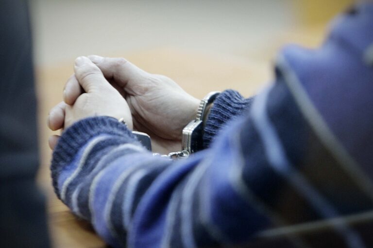 Tribunal declaró culpable a auxiliar de colegio en Hualañé por abuso sexual a menor