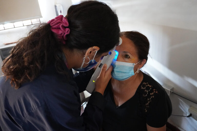 ¿Qué es el glaucoma? ¿Y dónde puedo ir a chequearme?
