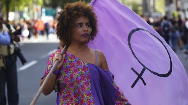 ¿Por qué se conmemora el día de la mujer el 8 de marzo ?