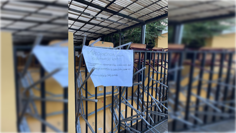 Alcaldesa de Hualañé se reúne con alumnos tras toma de liceo en la comuna