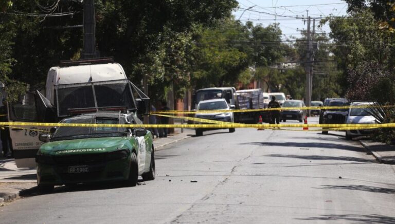 Adolescente de 17 años mató a su pareja en Buin: tenía orden de alejamiento