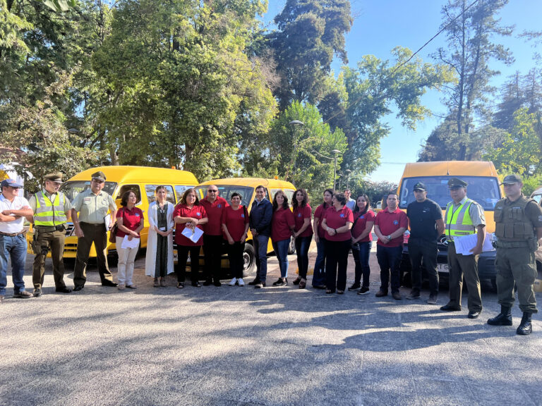 Buenas noticias para Romeral: llega transporte escolar y  habitaciones estudiantiles
