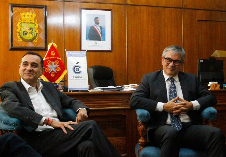 Alcalde de Curicó solicita a ministro de Hacienda gestionar la celeridad de los procesos para la inversión pública en regiones