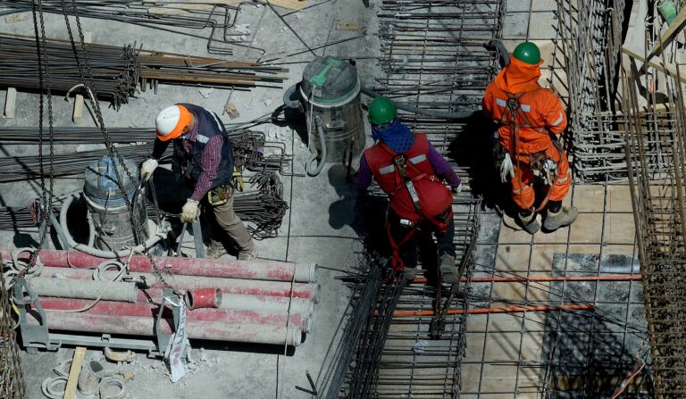 Generación de plazas de trabajo son insuficientes para el crecimiento de la población activa