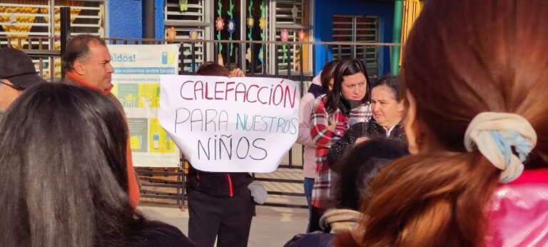 Acuerdan solución a problemas de calefacción en Colegio Rayendo de Romeral