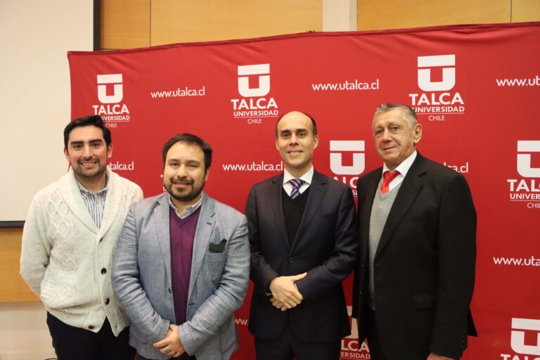 Municipio de Rauco y la UTAL firman convenio para ejecutar programa “Descubriendo Talentos Científicos”