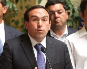 Ministro de Justicia compromete cierre de actual cárcel de Talca ante apertura del nuevo CCP La Laguna