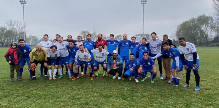 Día del Padre: Con éxito se realizó amistoso de fútbol en el Estadio ANFA de Curicó