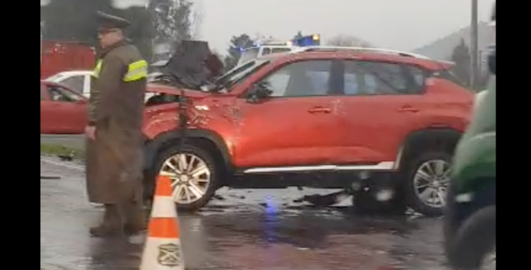 Conductor en riesgo vital: grave accidente de tránsito en cruce Las Arboledas de Teno