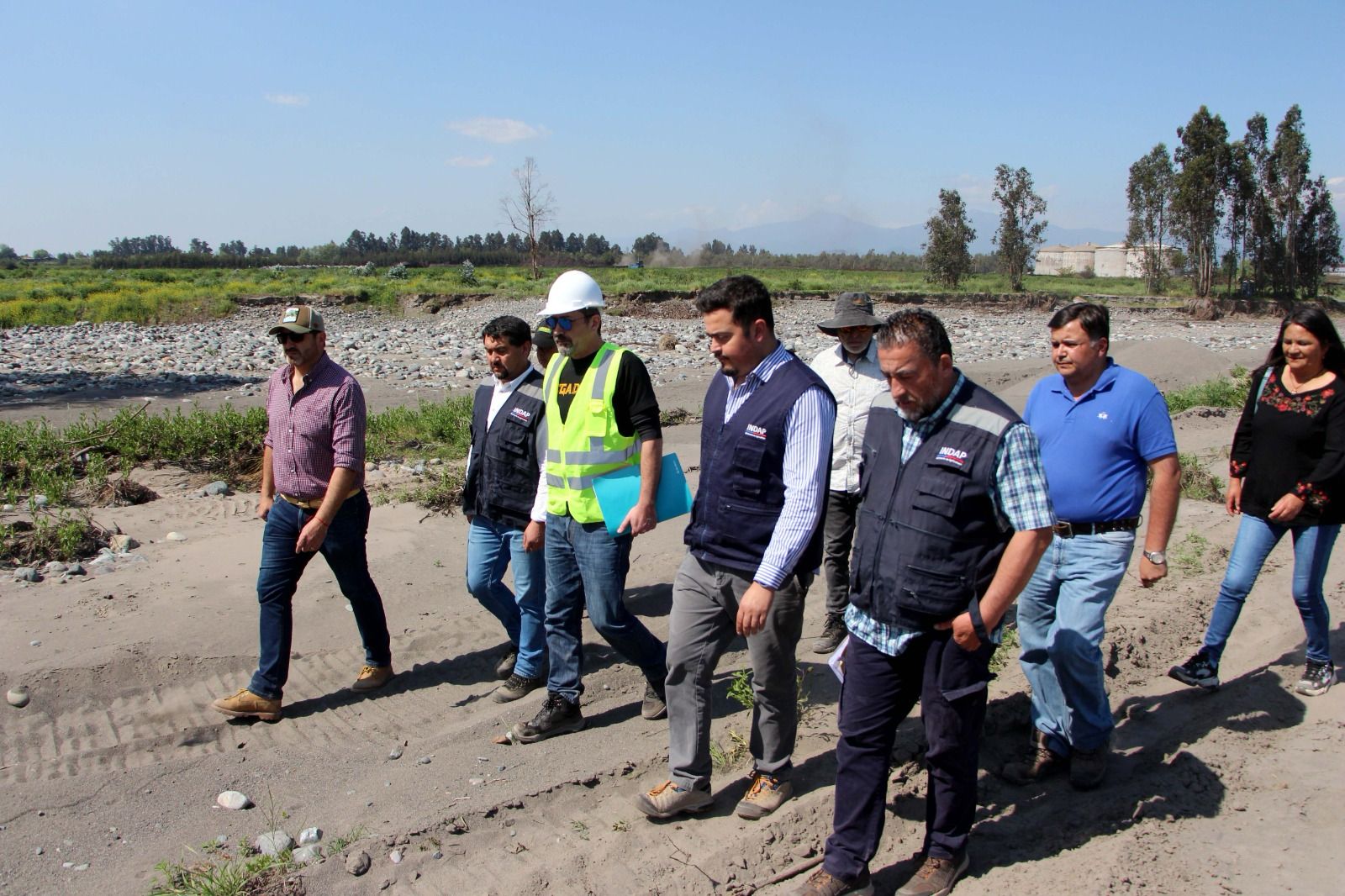 Diputado Pulgar inspeccionó reparación de canales en el Maule