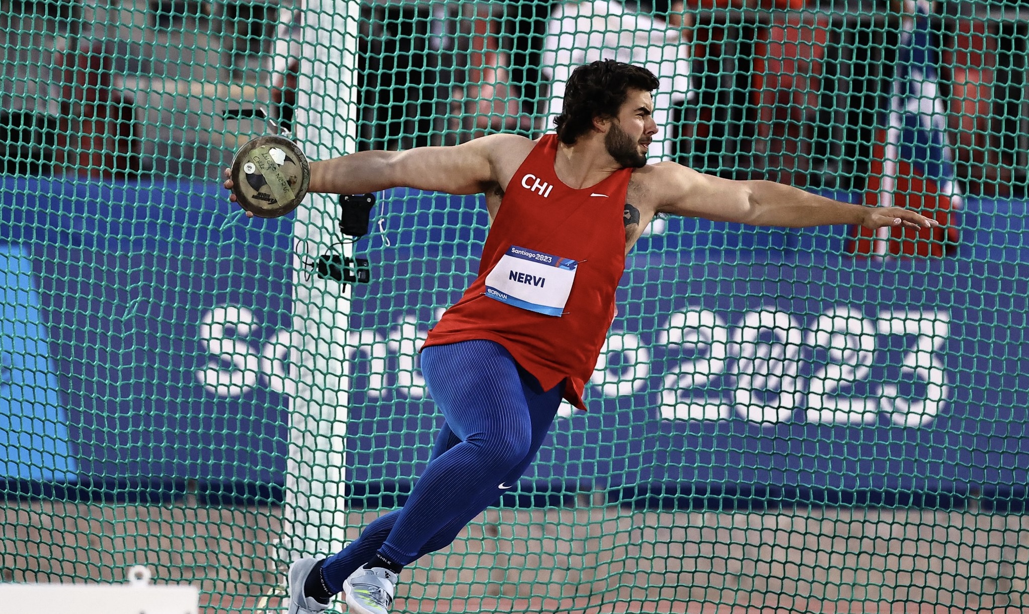 Lucas Nervi logra la sexta medalla de oro en lanzamiento del disco