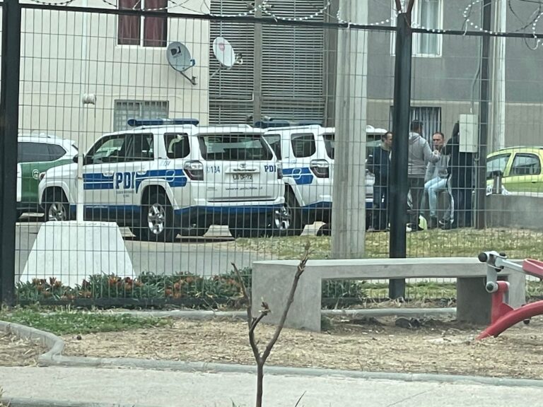 Investigan crimen al interior de Condominio de Torres del Vaticano