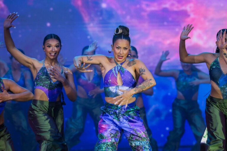 "Al que le gusta bien, y al que no...": Denise Rosenthal responde a críticas tras su show en la Teletón