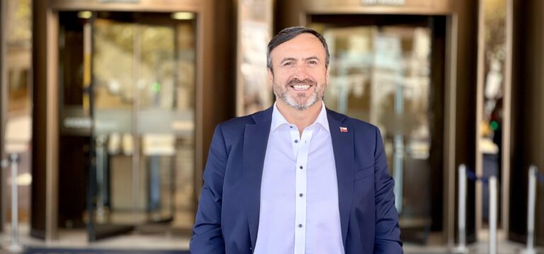 Diputado Pulgar votó en contra de lo que denominó "un salvataje de las isapres”