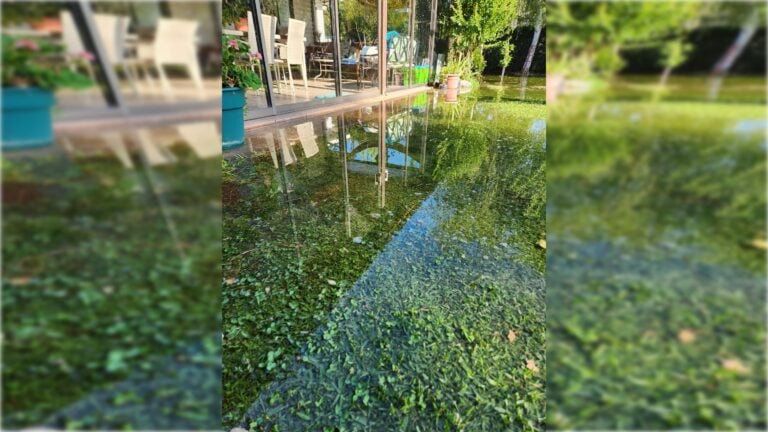 Vecina de Las Acacias denuncia derrame de agua que inunda su vivienda