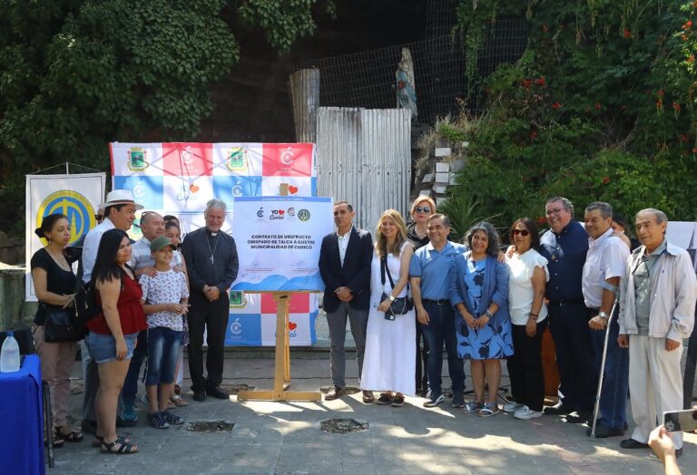 Obispado de Talca y municipio curicano firmaron usufructo de Iglesia San Francisco