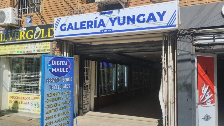 Buscan a delincuente que intentó asaltar céntrica joyería curicana