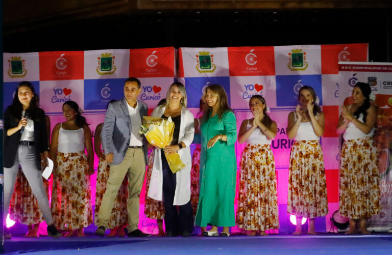 Candidatas a embajadoras de la Fiesta de la Vendimia de Chile 2024 se presentaron en Curicó