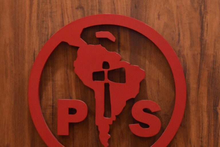 PS desmiente candidatura oficialista de Sebastián Vergara a la alcaldía de Molina