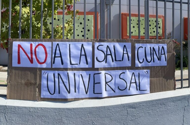 Paro nacional de trabajadores de Junji se extenderá hasta este viernes en protesta contra proyecto de Sala Cuna Universal
