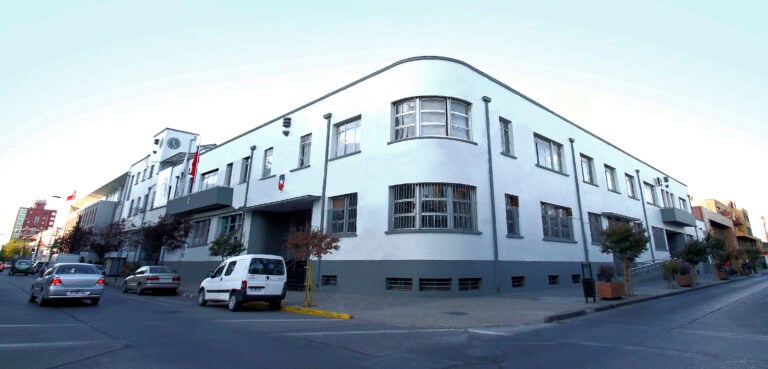 Municipio de Curicó debió pagar más de $107 millones a ex trabajador de empresa que demandó por daños y perjuicios