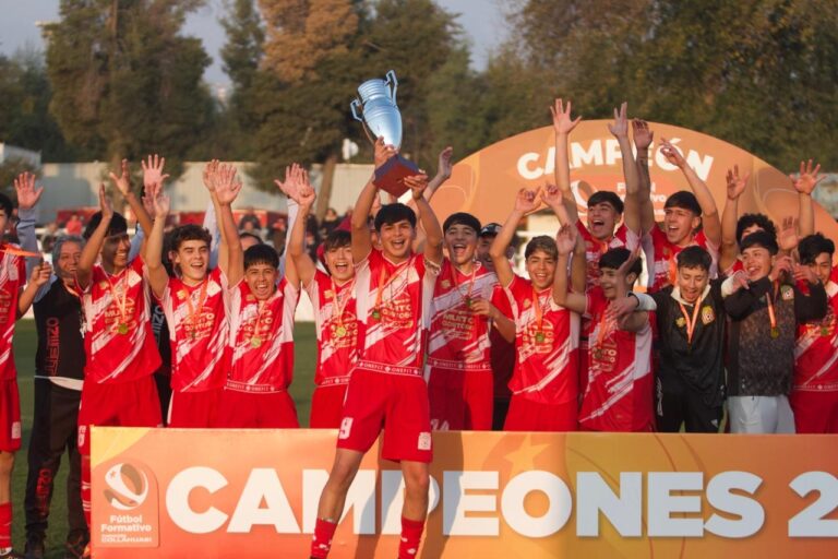 La Sub 15 de Curicó Unido se tituló campeona regional del Torneo ANFP