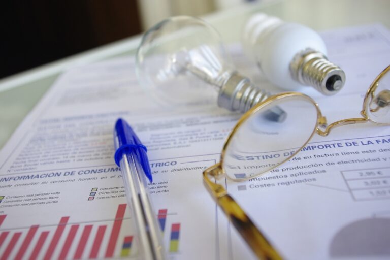 Queda una semana para postular al subsidio eléctrico: Revisa los requisitos y cómo hacerlo