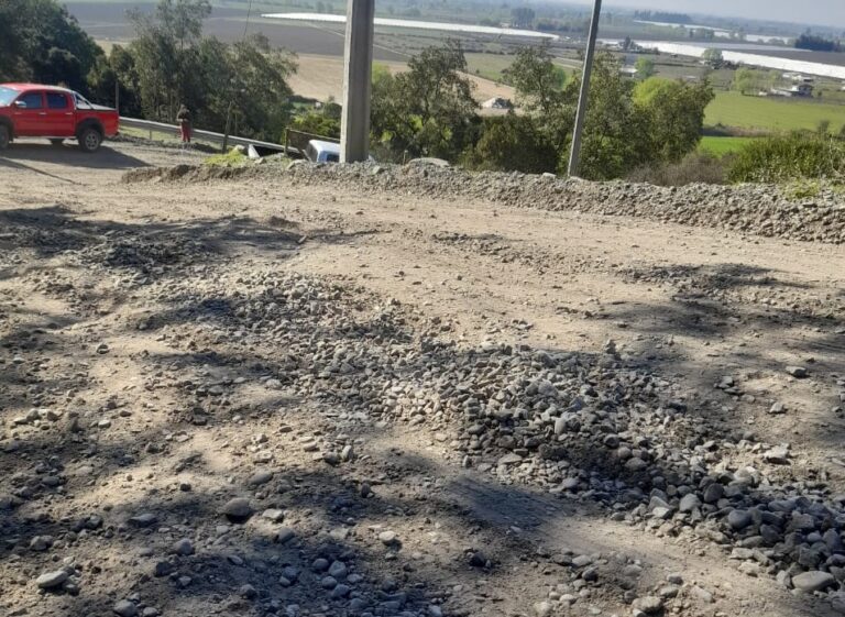Vecinos de El Guindo Alto de Teno denuncian a empresa global por trabajos inconclusos en camino de acceso