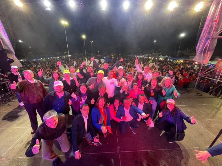 Más de 3 mil personas llegaron al cierre de campaña de Javier Ahumada