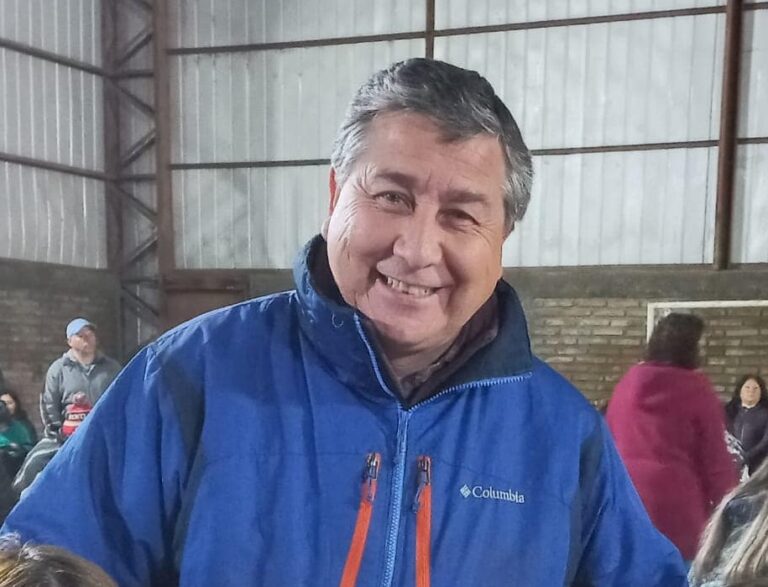 Nuevo alcalde electo de Teno Wildo Farías ganó con el 42,16% de los votos