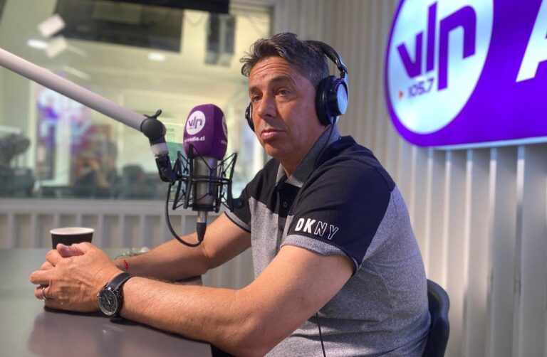 Héctor Almandoz en VLN Radio: "Mi prioridad es quedarme en Curicó"