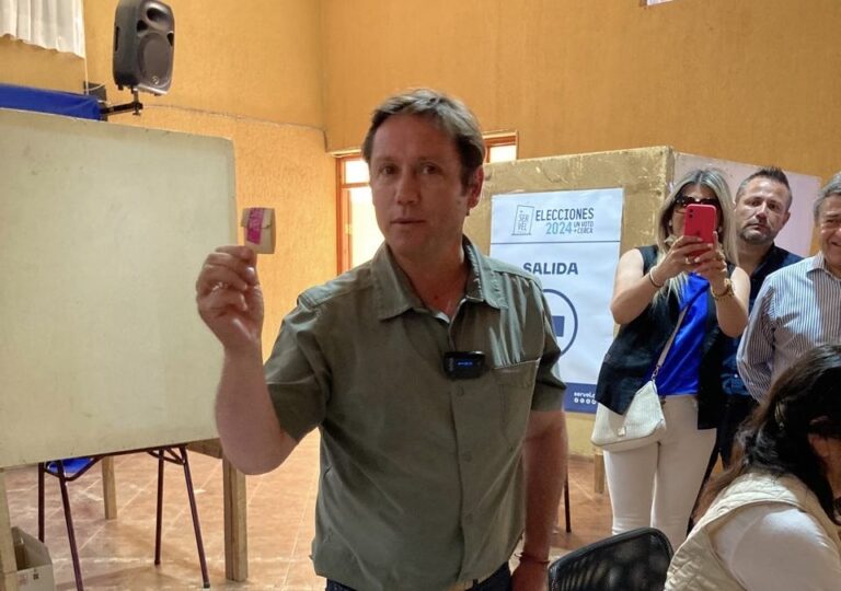 Pedro Álvarez-Salamanca emitió su voto en San Clemente