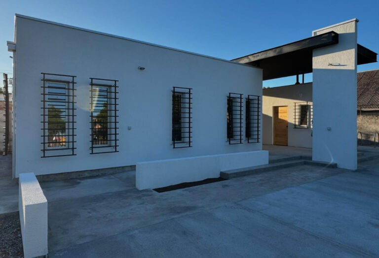 Sede social de la Villa Don Misael de Curicó terminó de ser construida y está en trámites de recepción