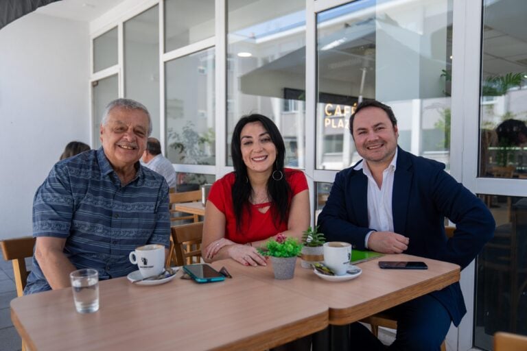 Gabriel Rojas entrega su respaldo a Cristina Bravo en la segunda vuelta electoral
