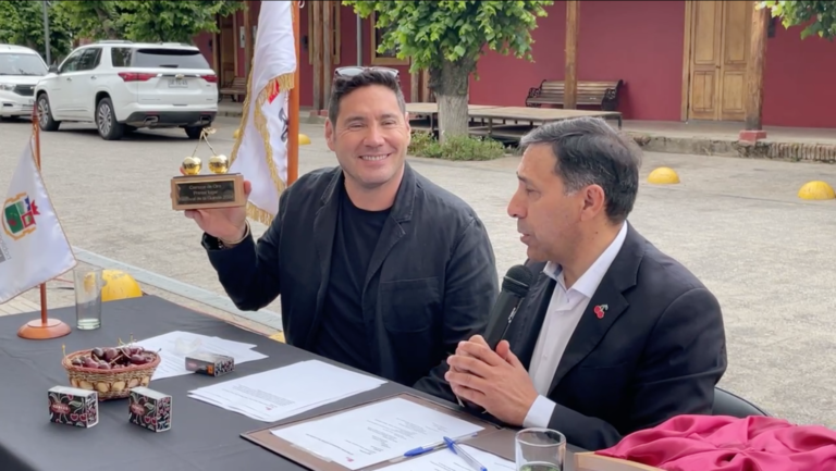 Romeral lanza la nueva versión del "Festival de la Guinda" con Pancho Saavedra y Begoña Basauri