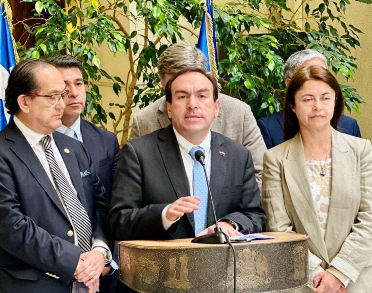 Diputado Donoso exige al Gobierno mejorar condiciones de Carabineros y la PDI en reajuste del sector público