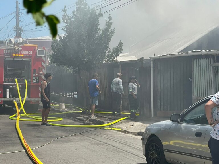 Incendio deja una víctima fatal en la población Prosperidad de Curicó