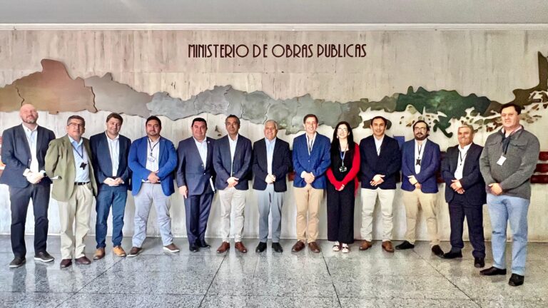 Diputado Alexis Sepúlveda y alcaldes del Maule se reunieron con subsecretario de OP por proyectos de conectividad
