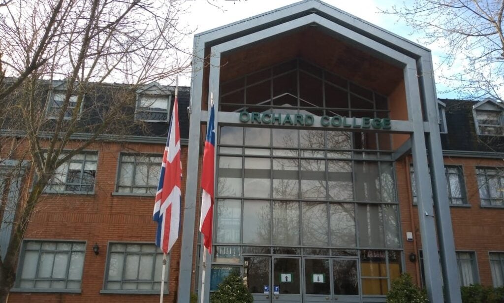 Corte Suprema ratifica actuar de colegio curicano y confirma cancelación de matrícula tras proceso disciplinario