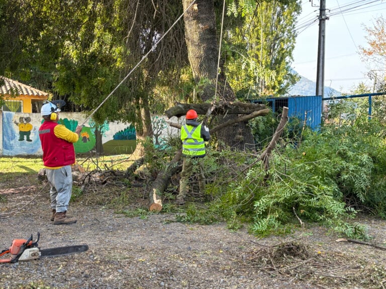 Molina se prepara para las precipitaciones abordando más de 30 puntos críticos