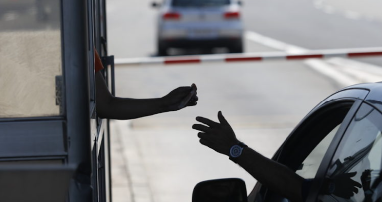 Prisión preventiva para asaltantes de peajes tras "tour delictual" en el Maule