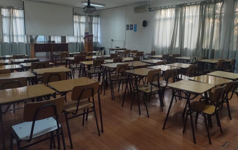 Condenan agresión a docente de colegio José Manuel Balmaceda