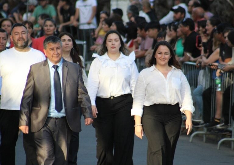 "Podíamos estar frente a la comisión de delitos": Exfuncionaria denuncia a alcalde de Teno por presuntas irregularidades