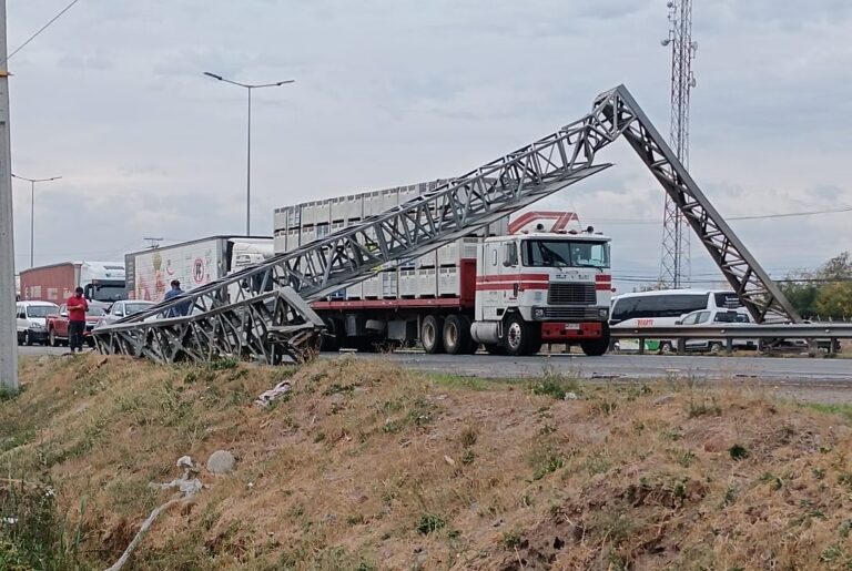 Siniestro vial deja varios heridos en la Ruta 5 a la altura de Teno